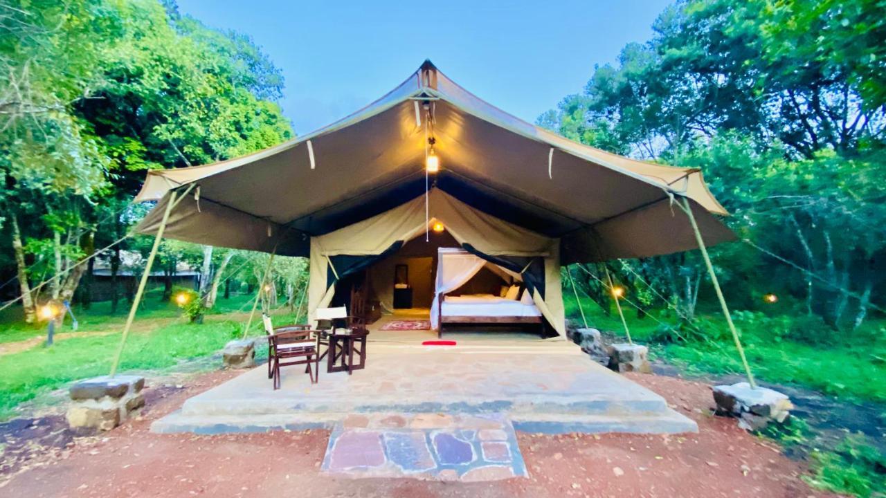Lorian Safari Camp Limited Hotel Narok Екстериор снимка