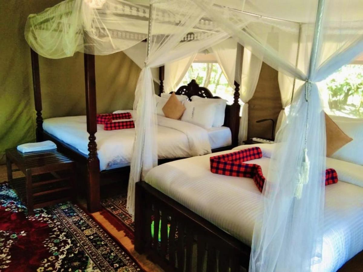 Lorian Safari Camp Limited Hotel Narok Екстериор снимка